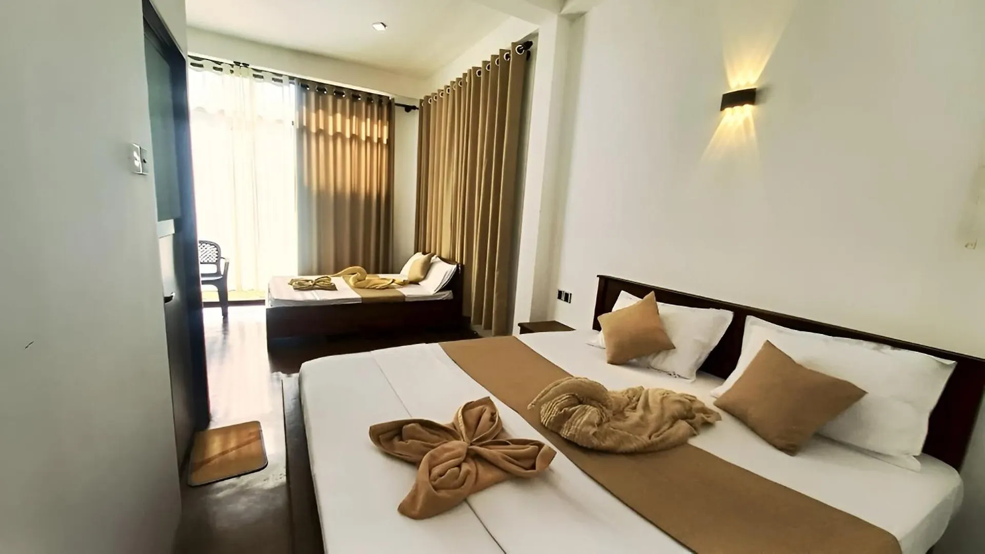 Lovers Leap Serenity Nuwara Eliya 0*,